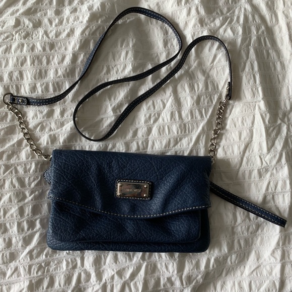 Nine West blue crossbody/wristlet silver details - Picture 1 of 9